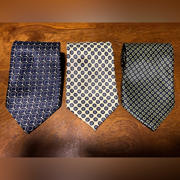 Three ties for classic suit or casual style - Picture 2 of 8